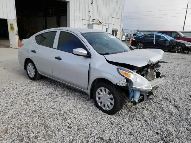 2018 NISSAN VERSA S  