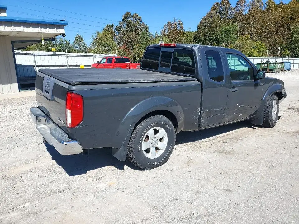 2010 NISSAN FRONTIER SE V6  