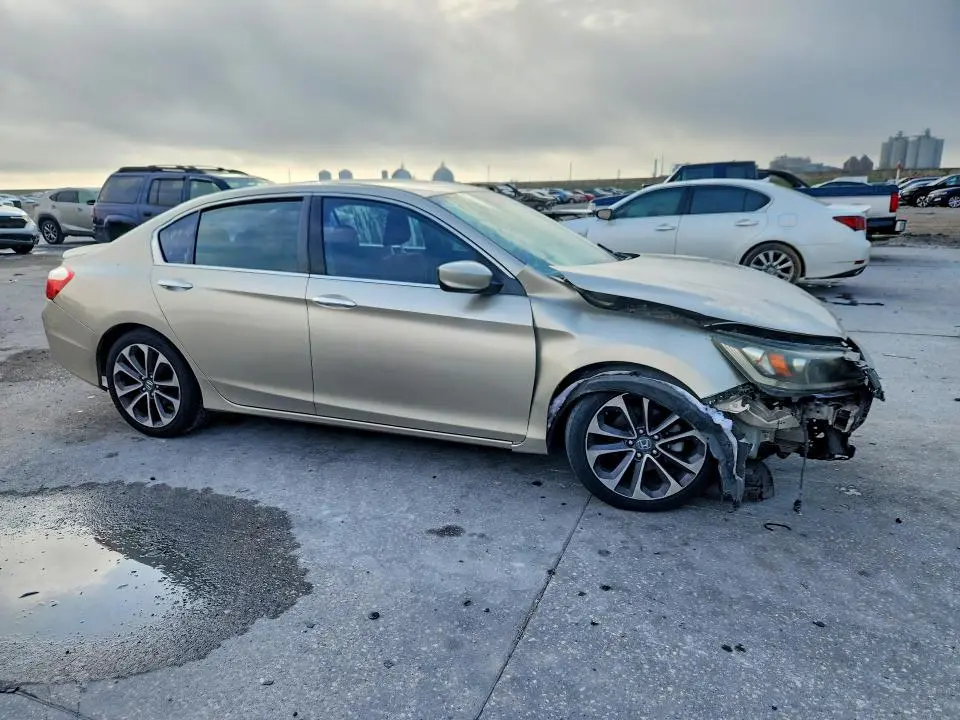 2015 HONDA ACCORD SPORT  