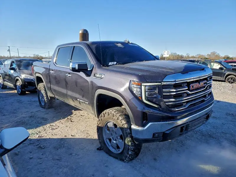 2022 GMC SIERRA K1500 SLT  