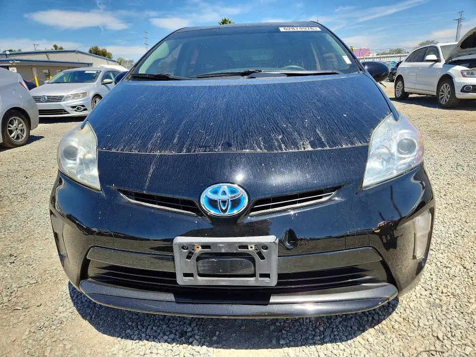 2013 TOYOTA PRIUS TWO  
