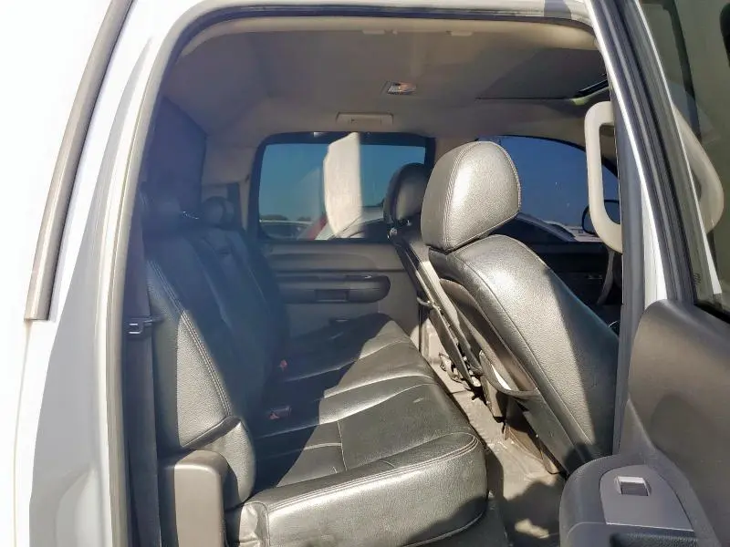2010 CHEVROLET SILVERADO C1500 LS  