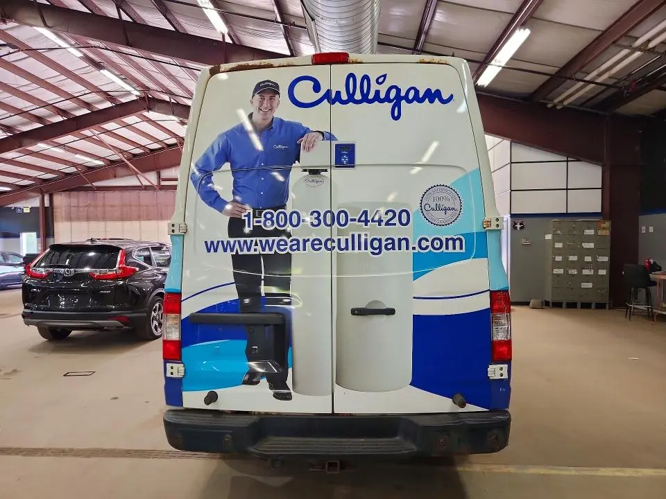 2016 NISSAN NV 2500 HD SV  