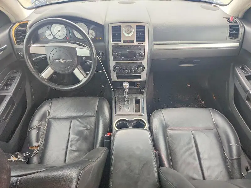 2010 CHRYSLER 300 TOURING  