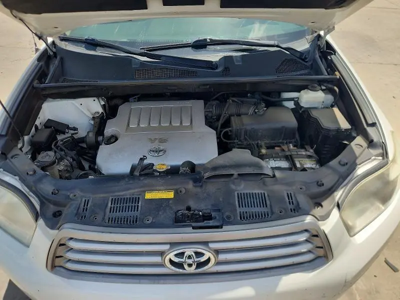 2010 TOYOTA HIGHLANDER BASE  
