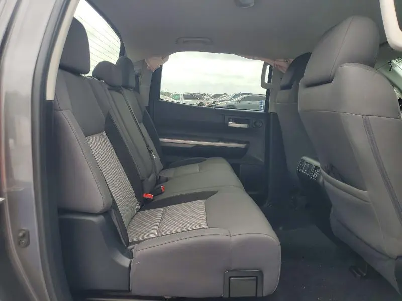 2014 TOYOTA TUNDRA CREWMAX SR5  