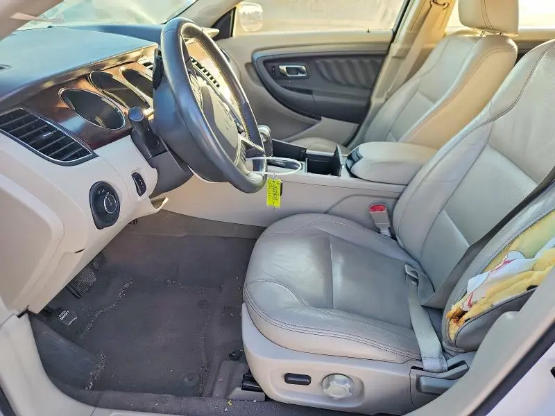 2011 FORD TAURUS SEL  