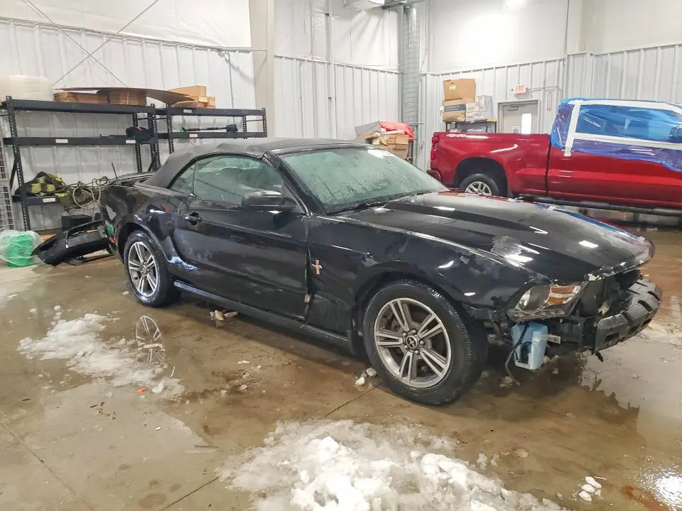 2010 FORD MUSTANG   