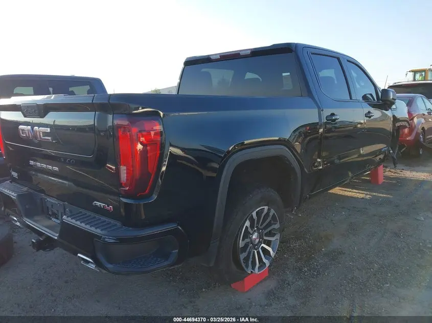 2021 GMC SIERRA 1500 4WD  SHORT BOX AT4