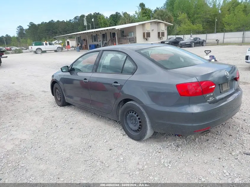 2011 VOLKSWAGEN JETTA 2.0L S