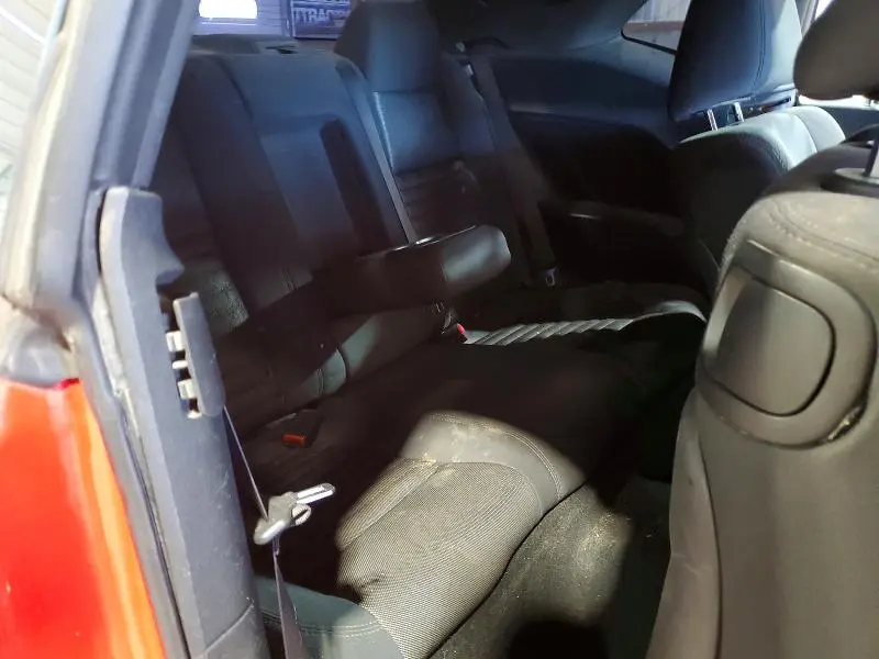 2014 DODGE CHALLENGER SXT  