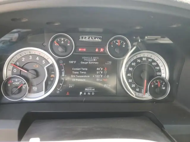 2015 RAM 3500 SLT  