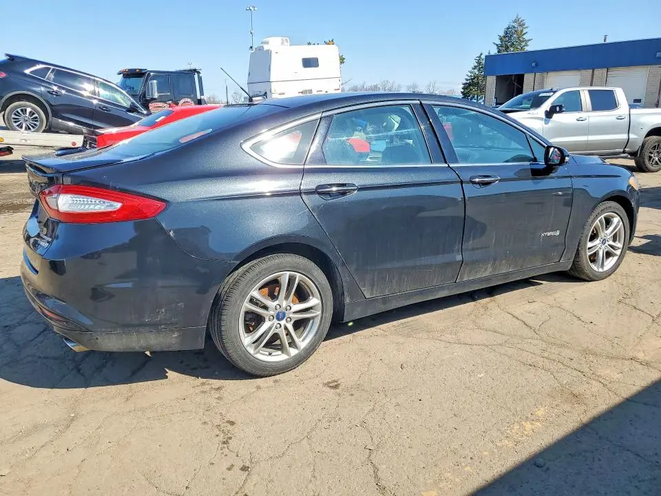2015 FORD FUSION TITANIUM HEV  