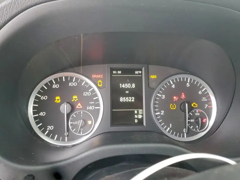 2019 MERCEDES-BENZ METRIS   