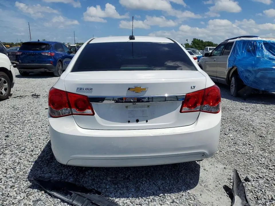 2015 CHEVROLET CRUZE LT  