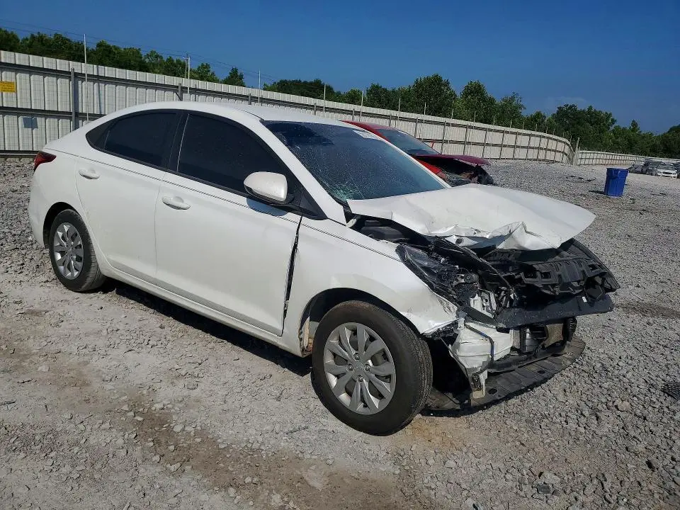 2020 HYUNDAI ACCENT SE  