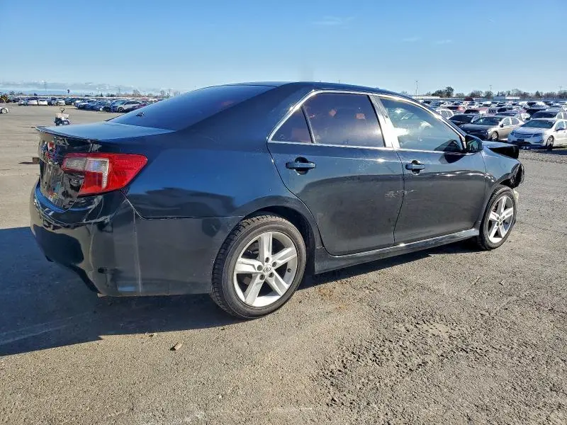 2013 TOYOTA CAMRY L  