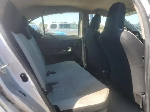 2015 TOYOTA PRIUS C   