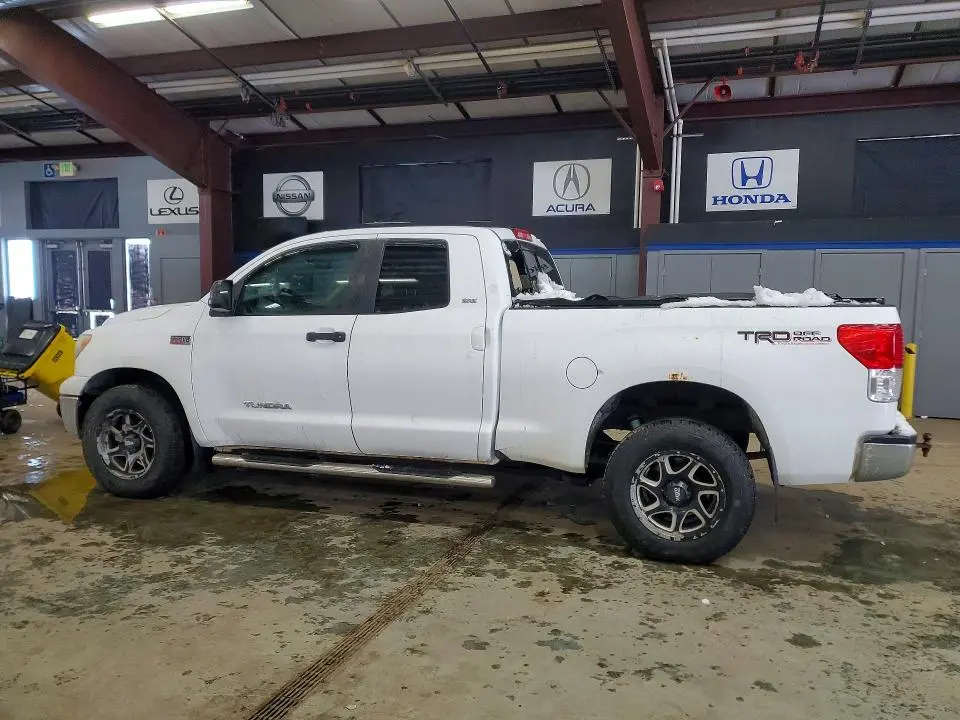 2010 TOYOTA TUNDRA GRADE  
