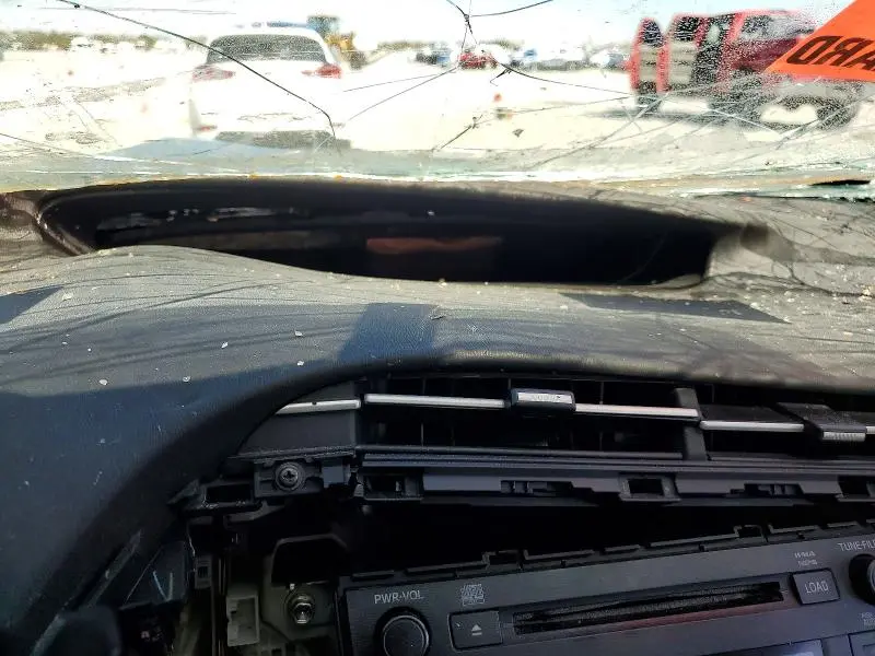 2010 TOYOTA PRIUS IV  