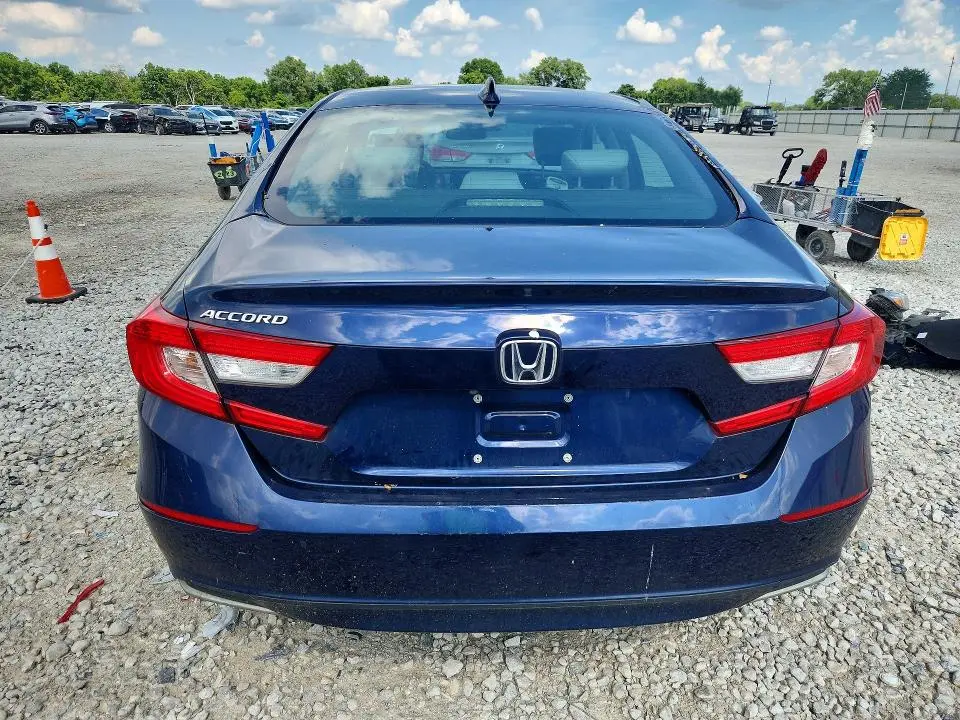 2018 HONDA ACCORD EX  