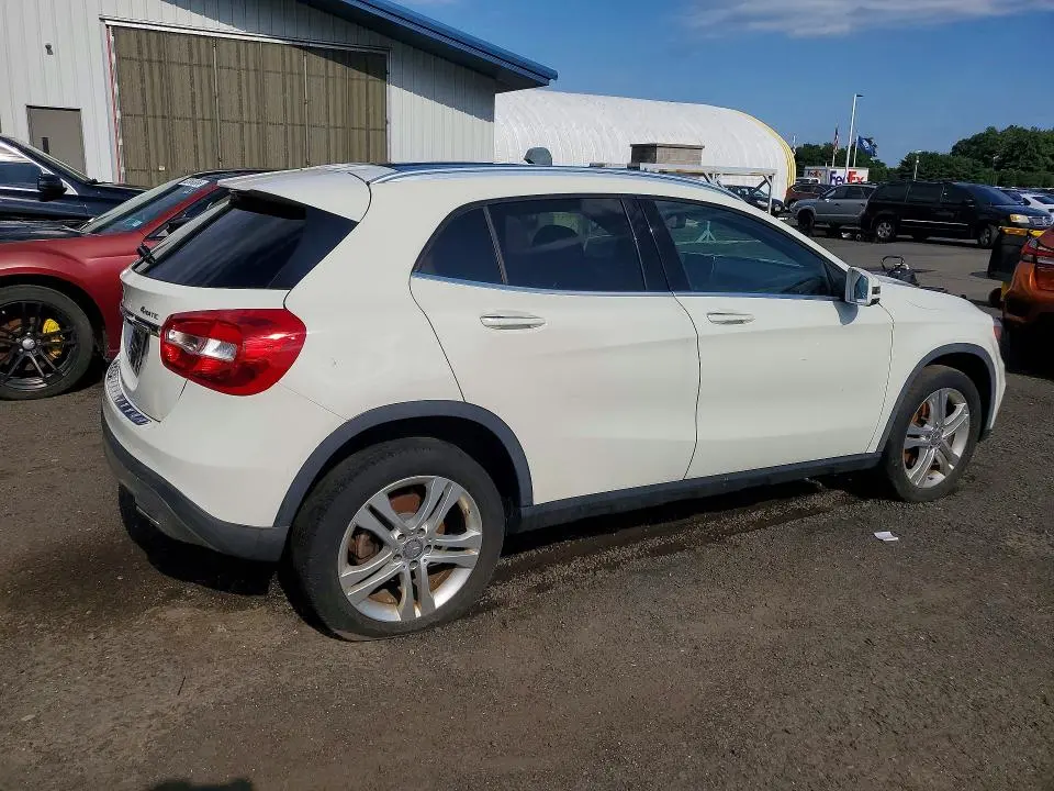 2016 MERCEDES-BENZ GLA 250 4MATIC  