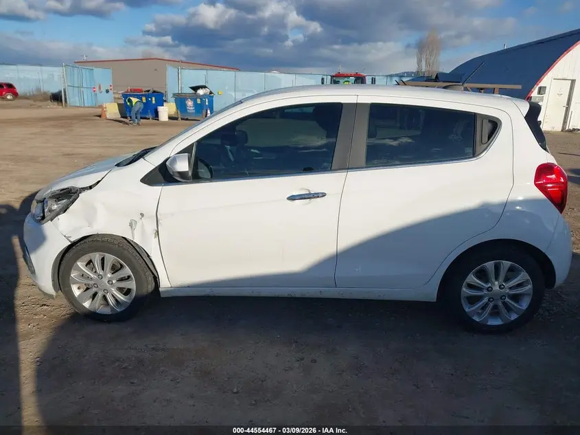 2016 CHEVROLET SPARK 2LT CVT