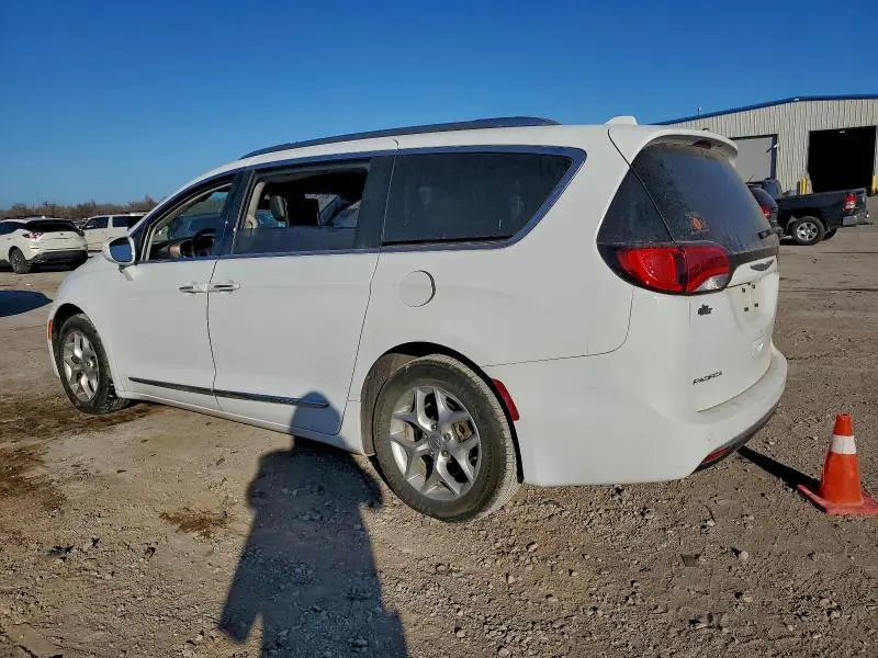2018 CHRYSLER PACIFICA TOURING L PLUS  