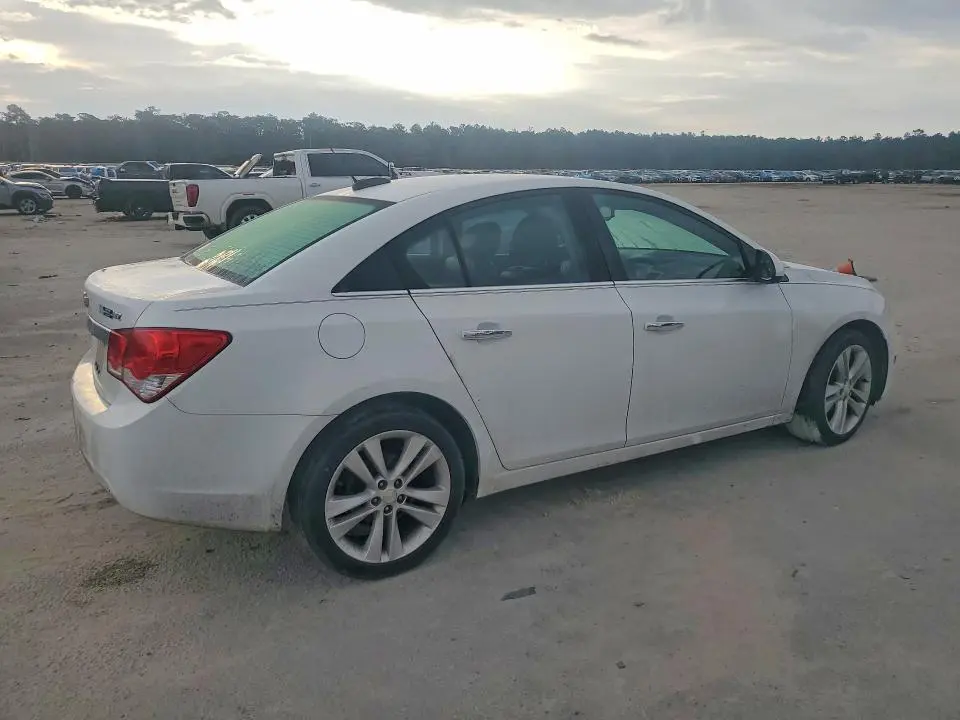 2015 CHEVROLET CRUZE LTZ  