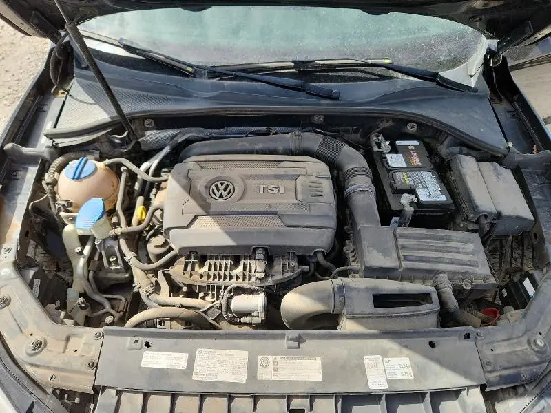 2014 VOLKSWAGEN PASSAT S  