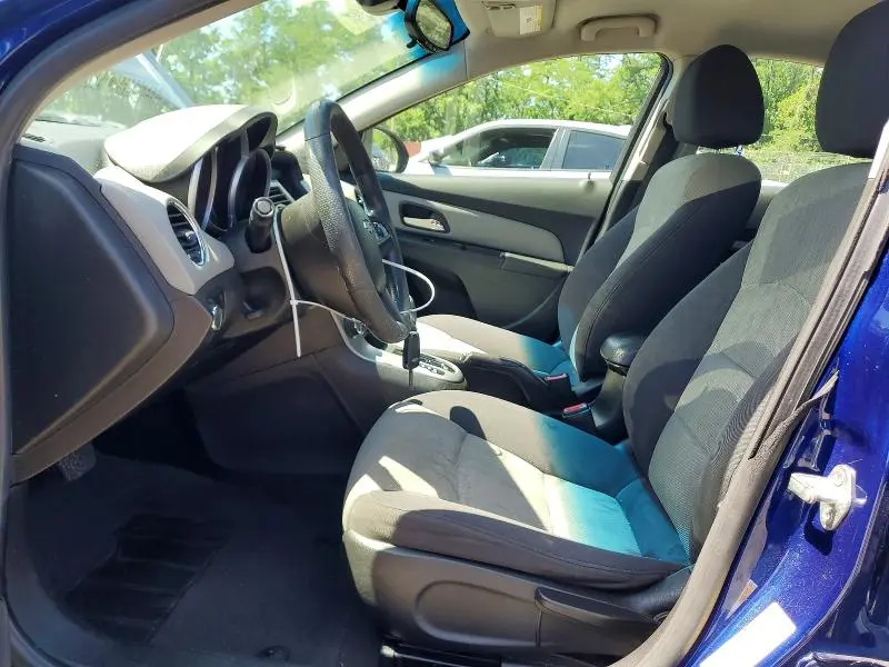2012 CHEVROLET CRUZE LS  