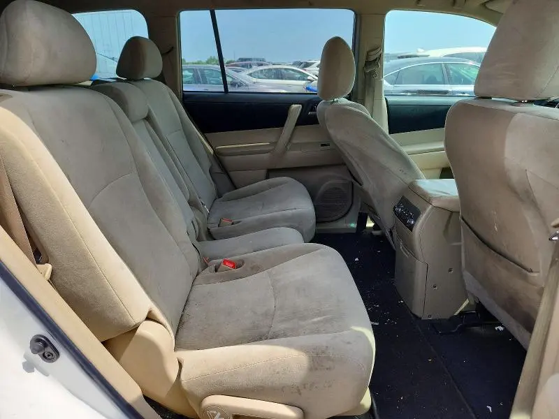 2012 TOYOTA HIGHLANDER BASE  