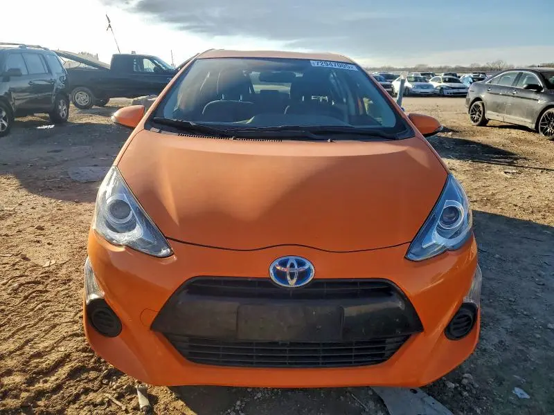 2015 TOYOTA PRIUS C   