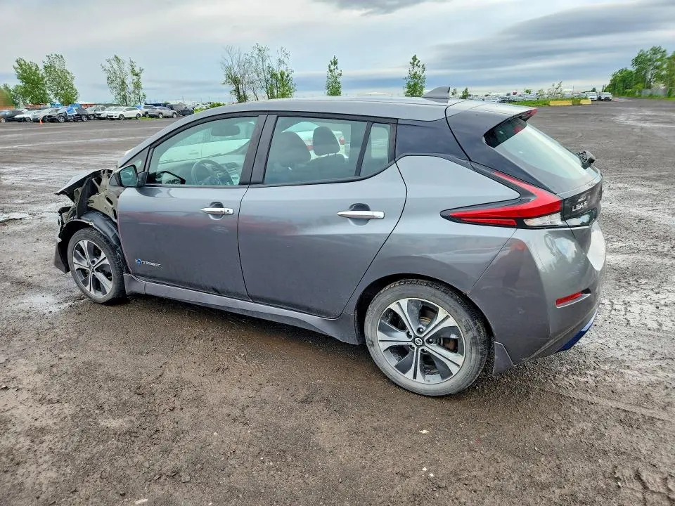2018 NISSAN LEAF S  