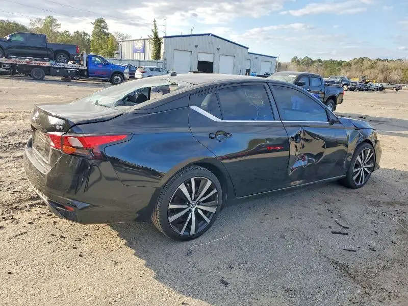 2020 NISSAN ALTIMA SR  