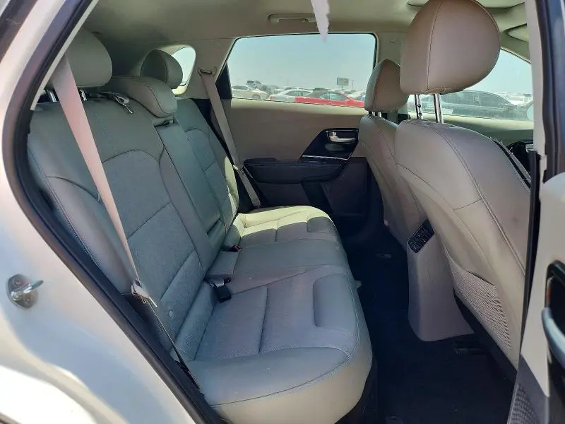 2020 KIA NIRO TOURING  