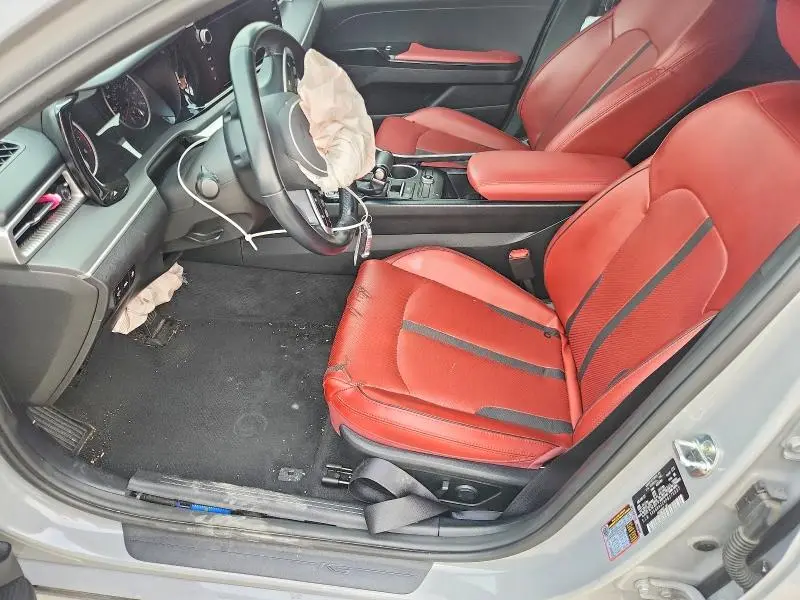 2023 KIA K5 GT LINE  