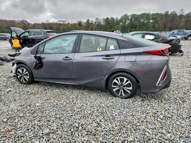 2017 TOYOTA PRIUS PRIME   