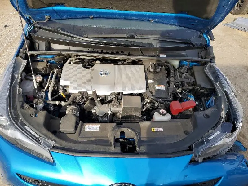 2022 TOYOTA PRIUS XLE AWD-E  