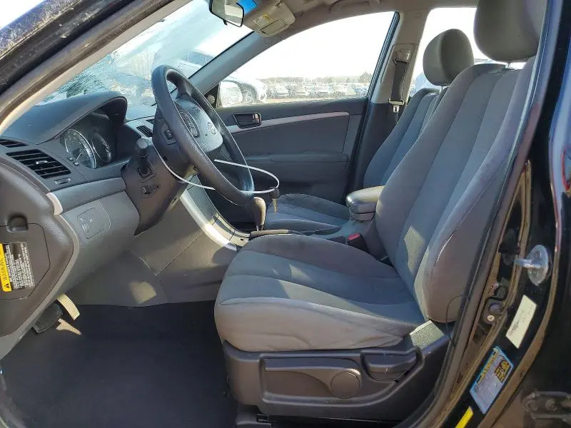 2010 HYUNDAI SONATA GLS  