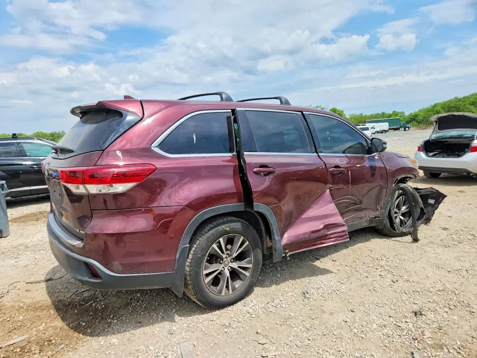 2019 TOYOTA HIGHLANDER LE PLUS  