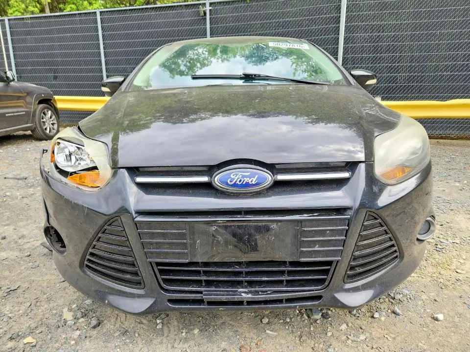 2014 FORD FOCUS TITANIUM  