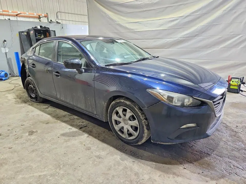2015 MAZDA 3 SV  