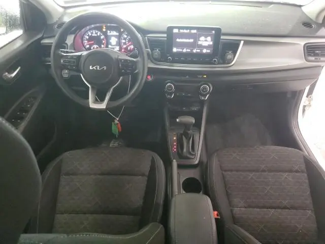 2022 KIA RIO LX  