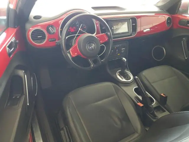 2012 VOLKSWAGEN BEETLE   