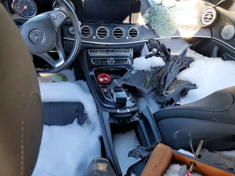 2017 MERCEDES-BENZ E 300 4MATIC  