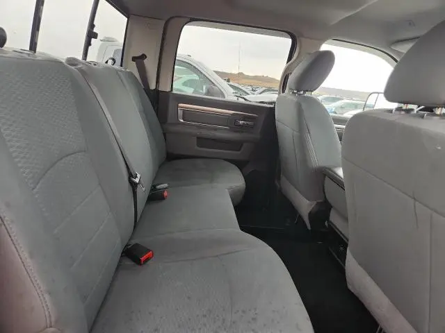 2020 RAM 1500 CLASSIC SLT