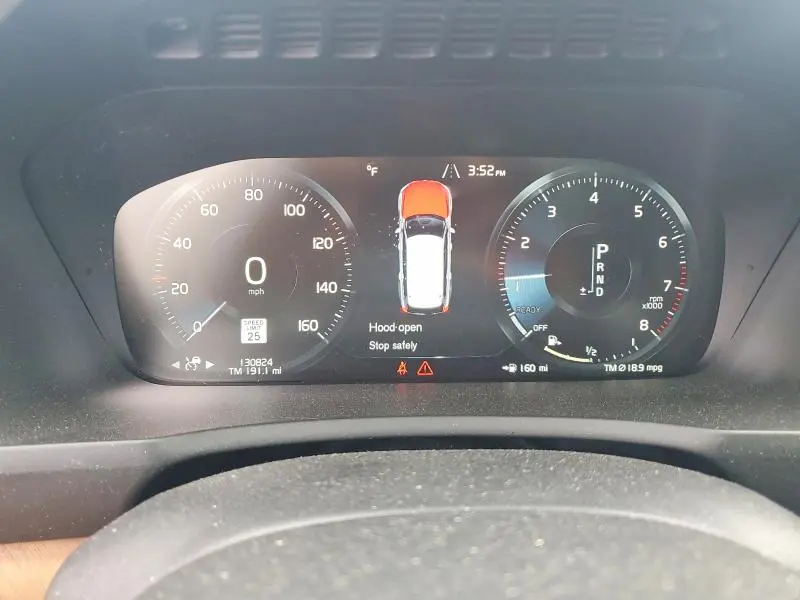 2016 VOLVO XC90 T6  