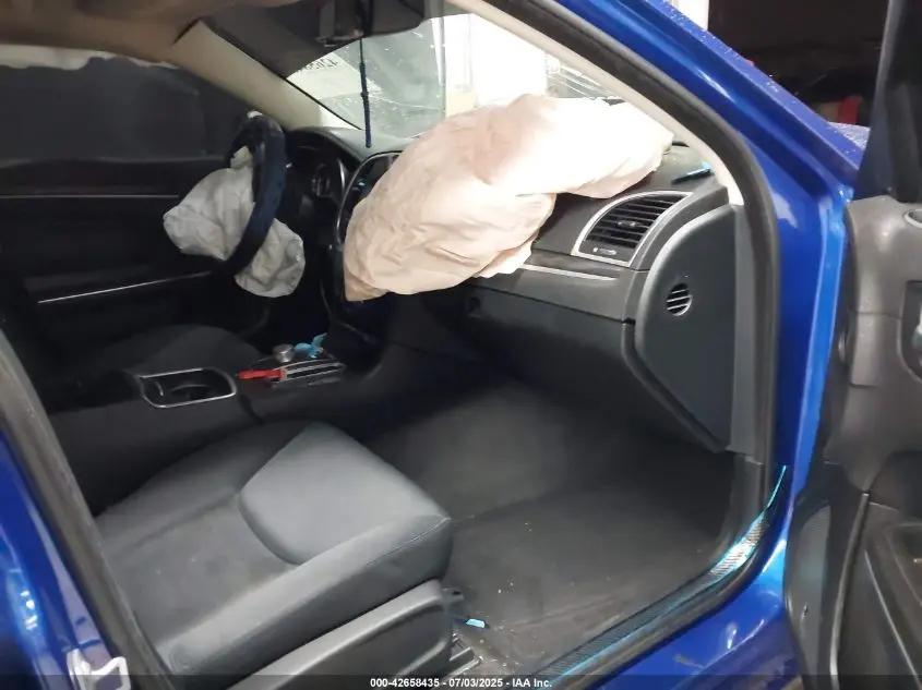 2018 CHRYSLER 300 TOURING