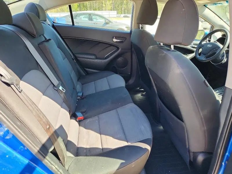 2015 KIA FORTE LX  